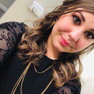 Meet your Posher, Chandra